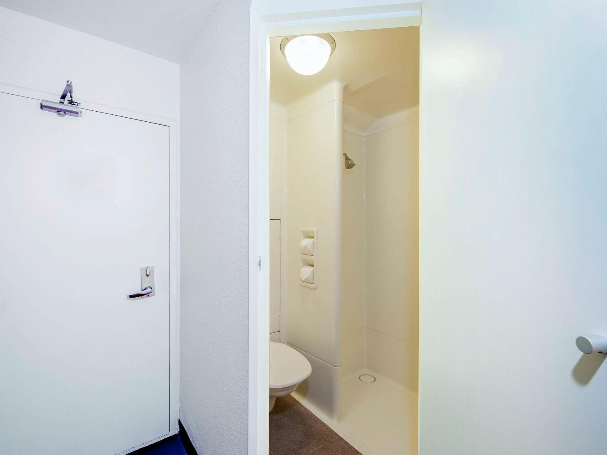 Ibis Budget - Enfield Sydney Luaran gambar