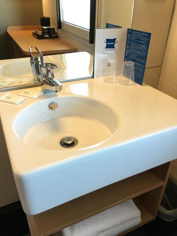 Ibis Budget - Enfield Sydney Luaran gambar