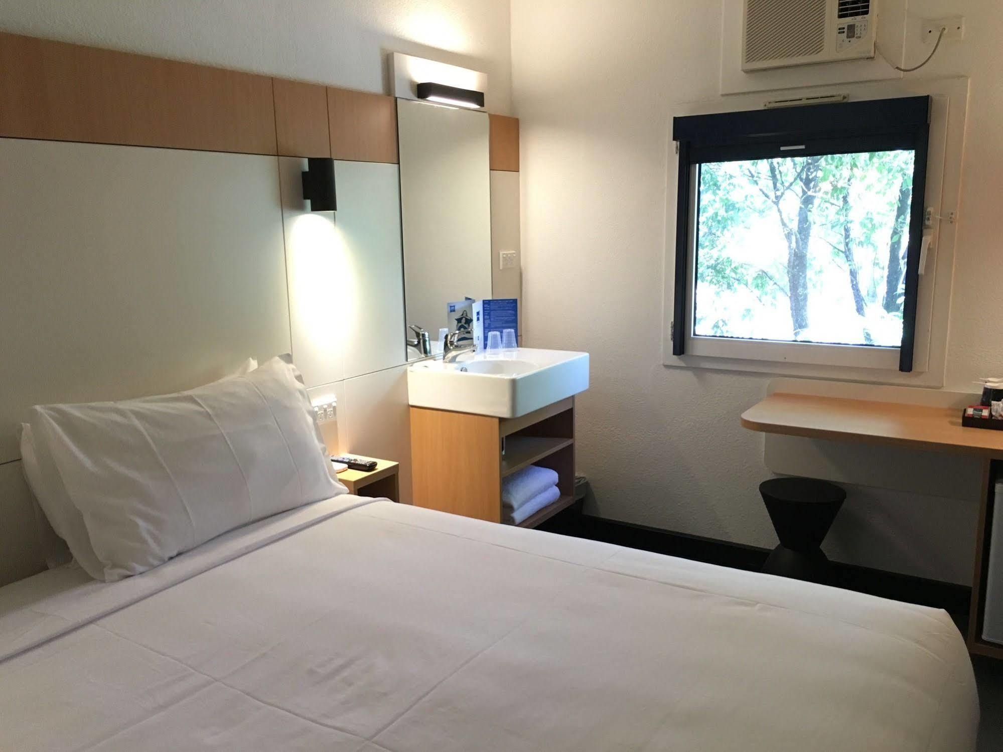 Ibis Budget - Enfield Sydney Luaran gambar